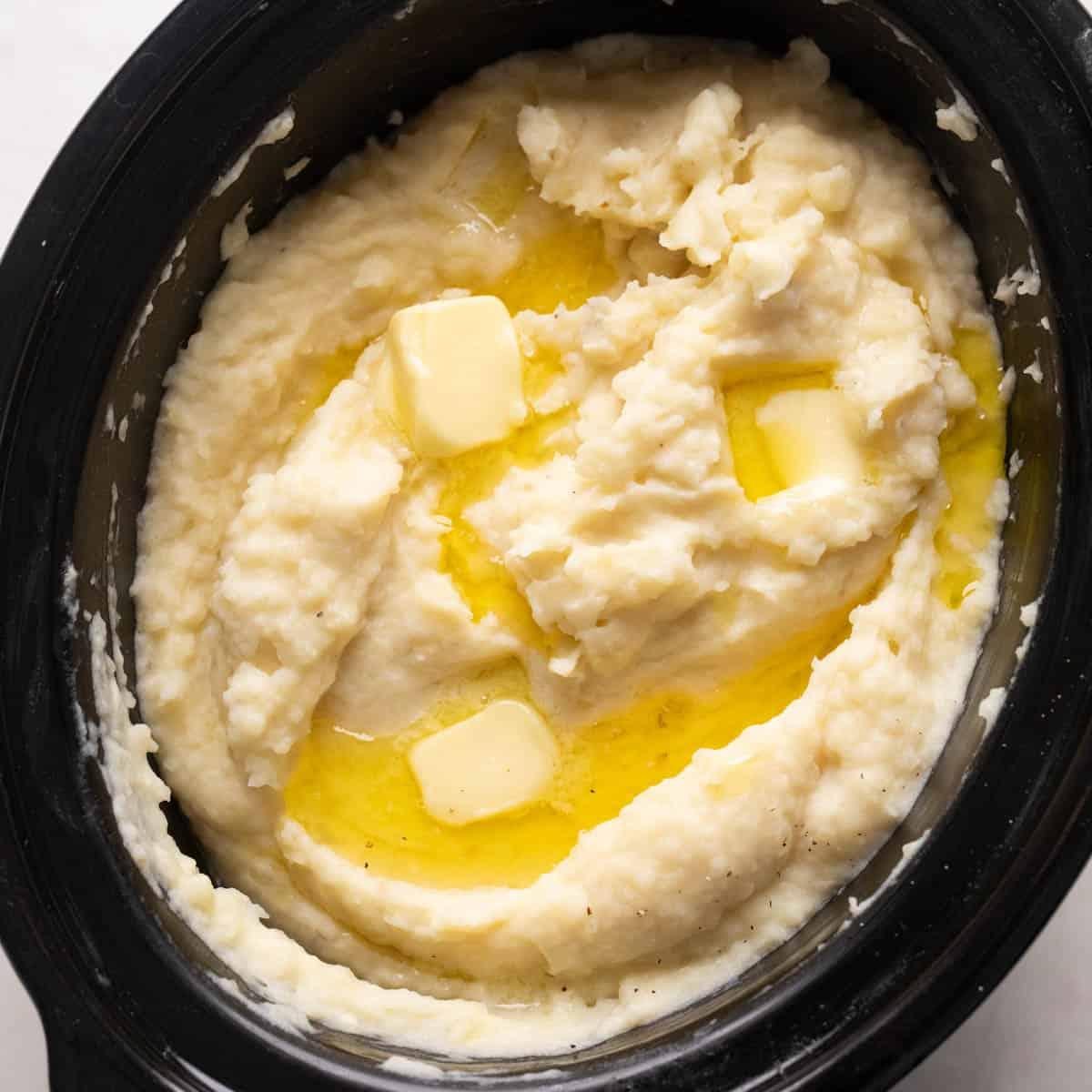 Best Slow Cooker Mashed Potatoes (No Boiling Required)