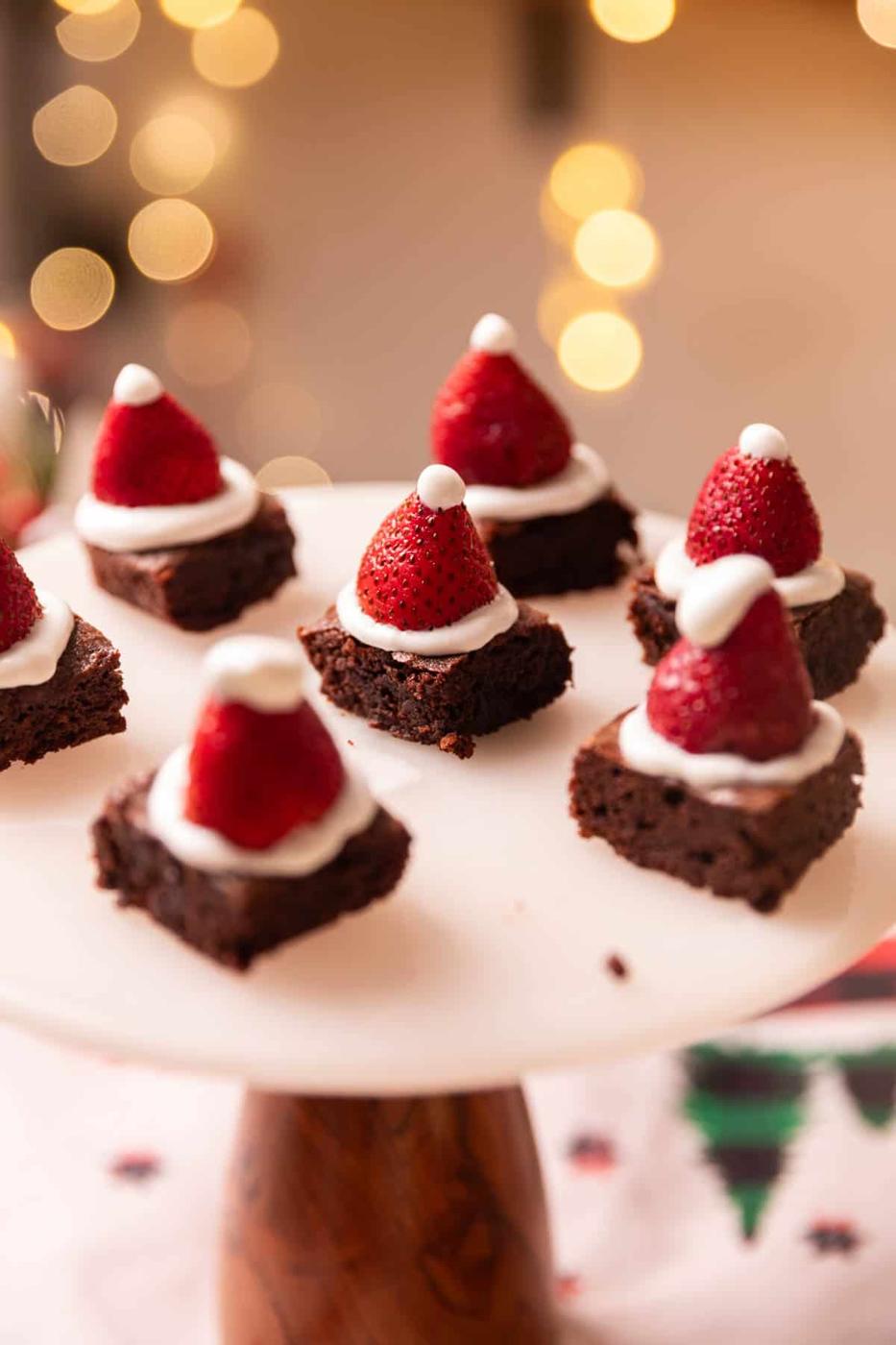 Brownie Bites – Santa Hat