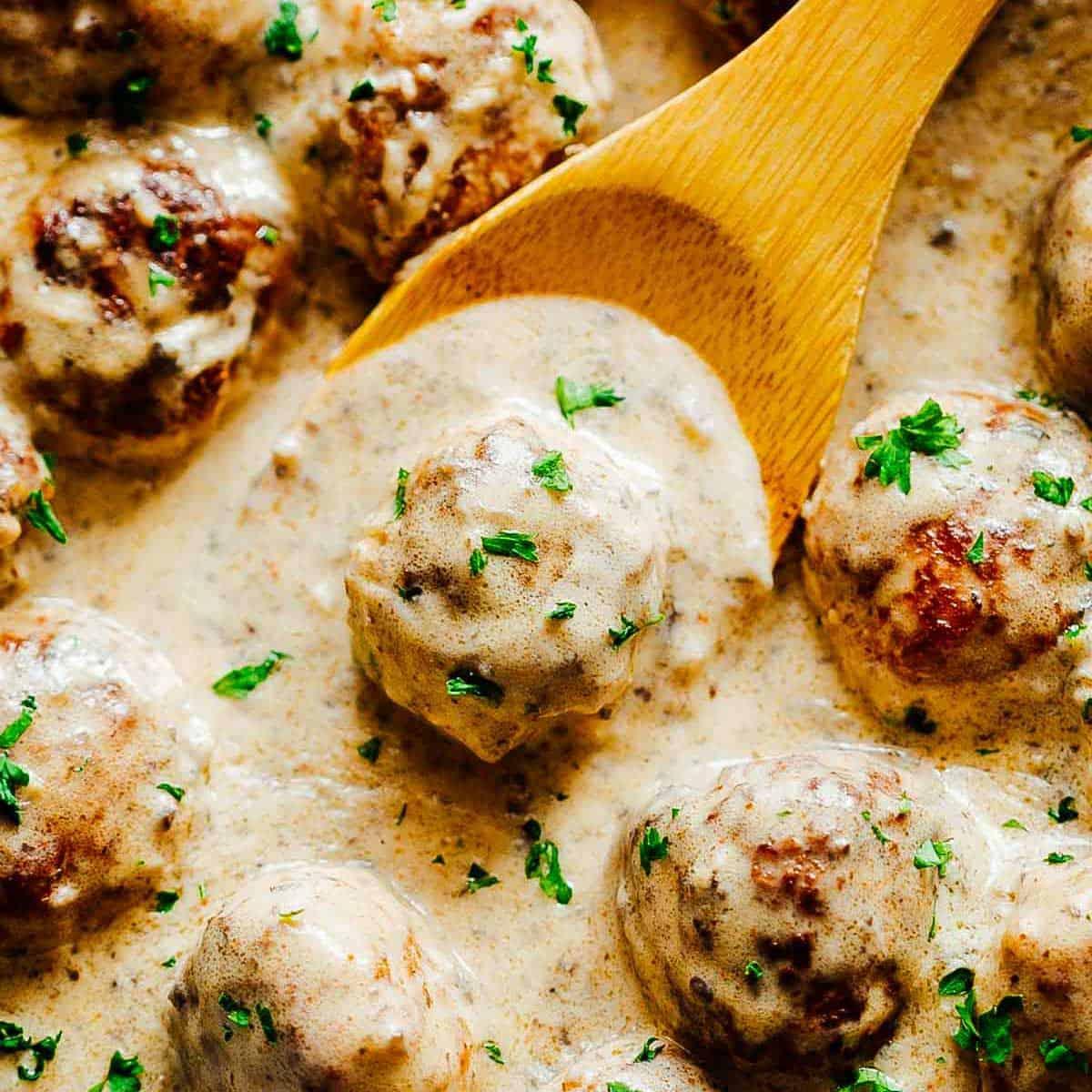 Creamy Chicken Meatballs in Mushroom Sauce