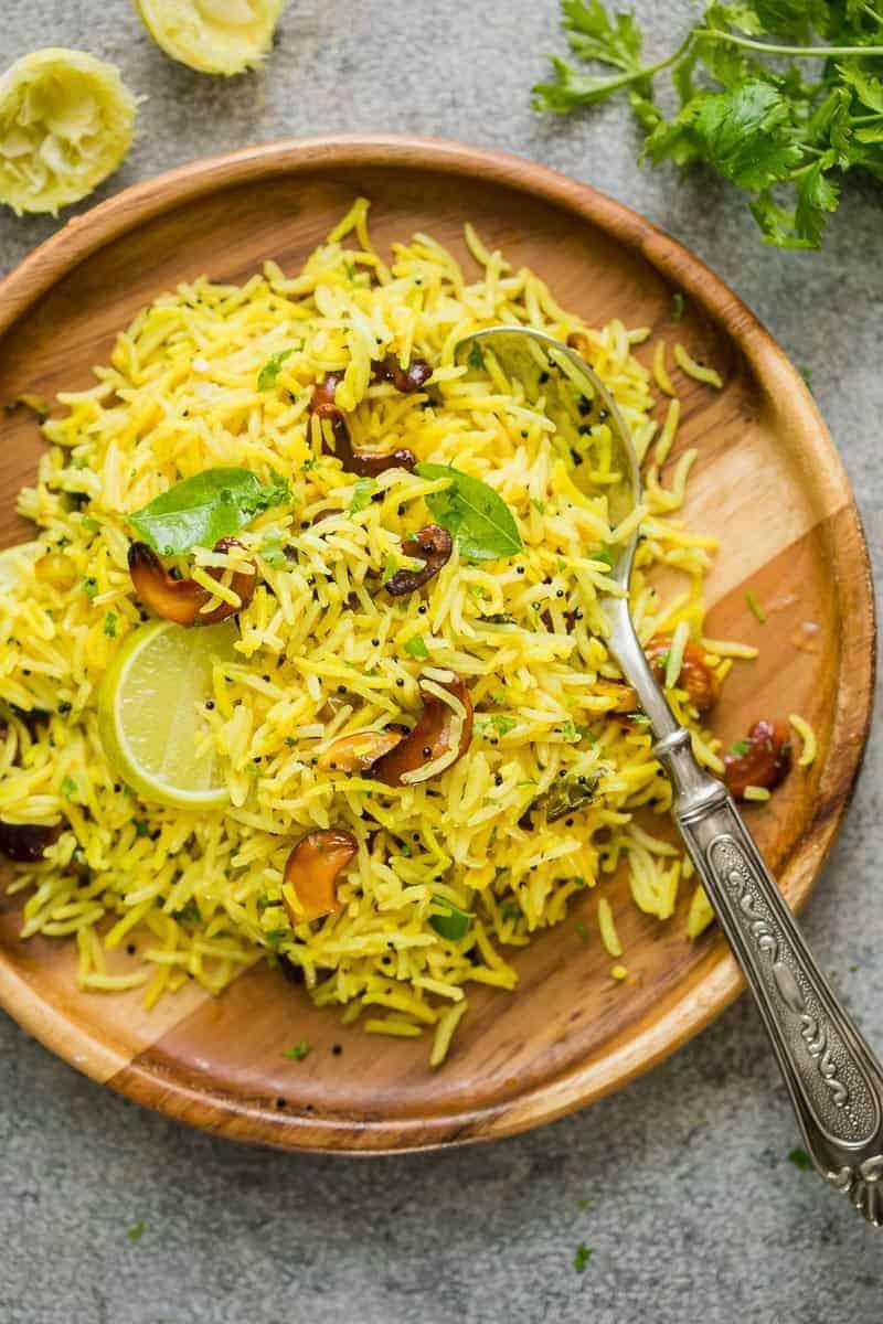 Easy Lemon Rice (Yellow Rice)