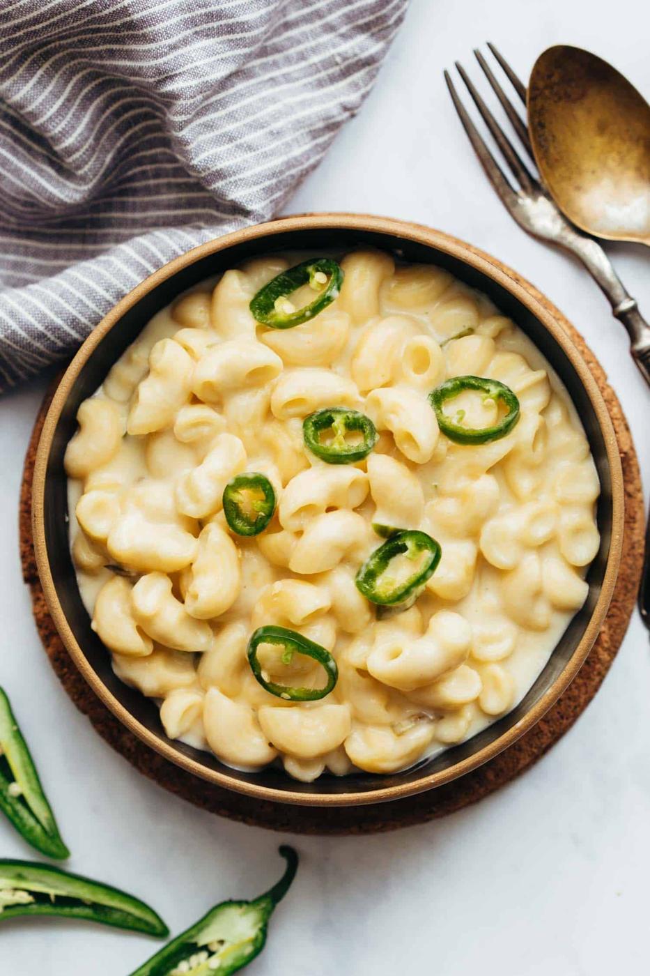 Easy Stovetop Jalapeno Mac and Cheese