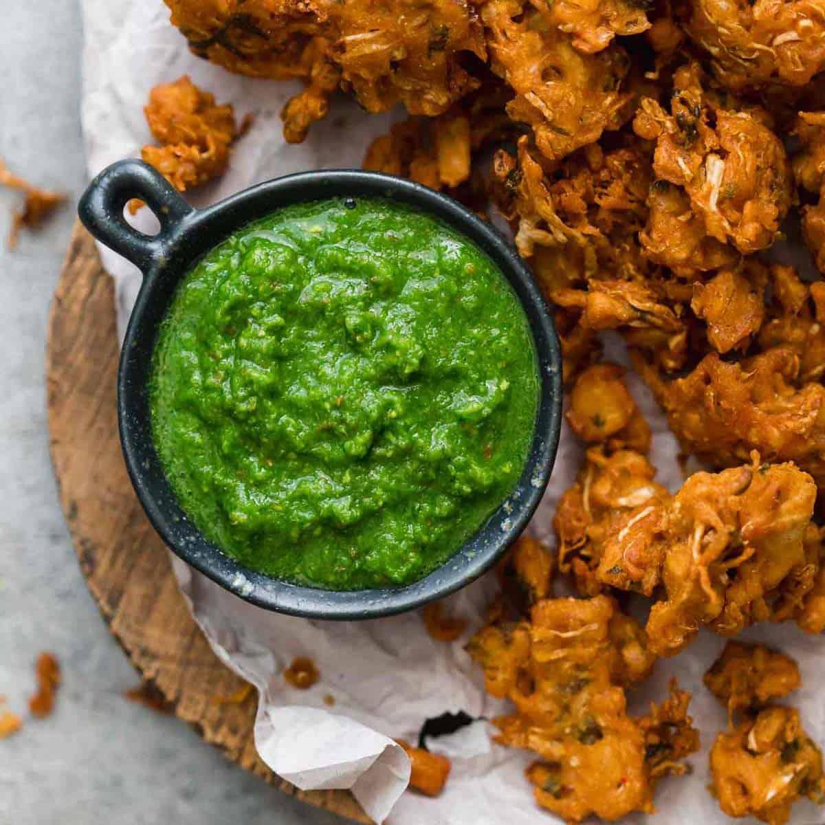 Green Coriander Chutney – to dip everything in!