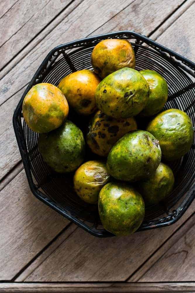 An authentic mangalorean style ripe mango curry which is a must try if you love combining sweet savoury flavours! This is a unique recipe from Southern India for every mango lover.