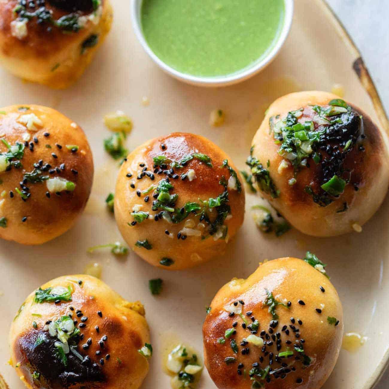 Achari Paneer Naan Bombs