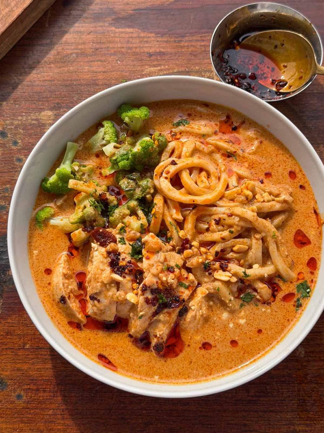 One-Pot Peanut Butter Ramen Noodles