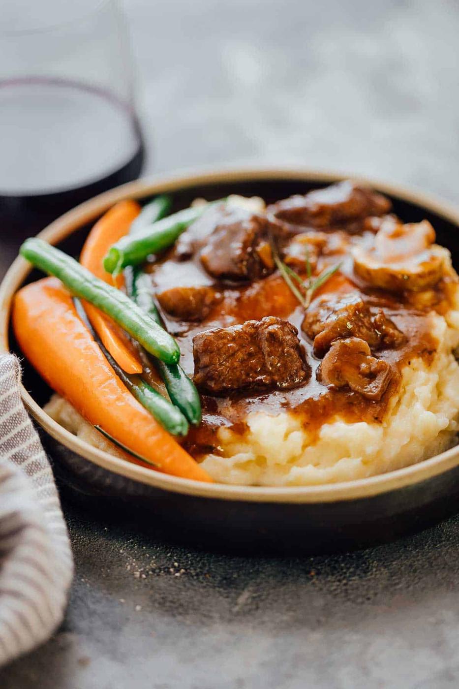 Pressure Cooker Beef Bourguignon