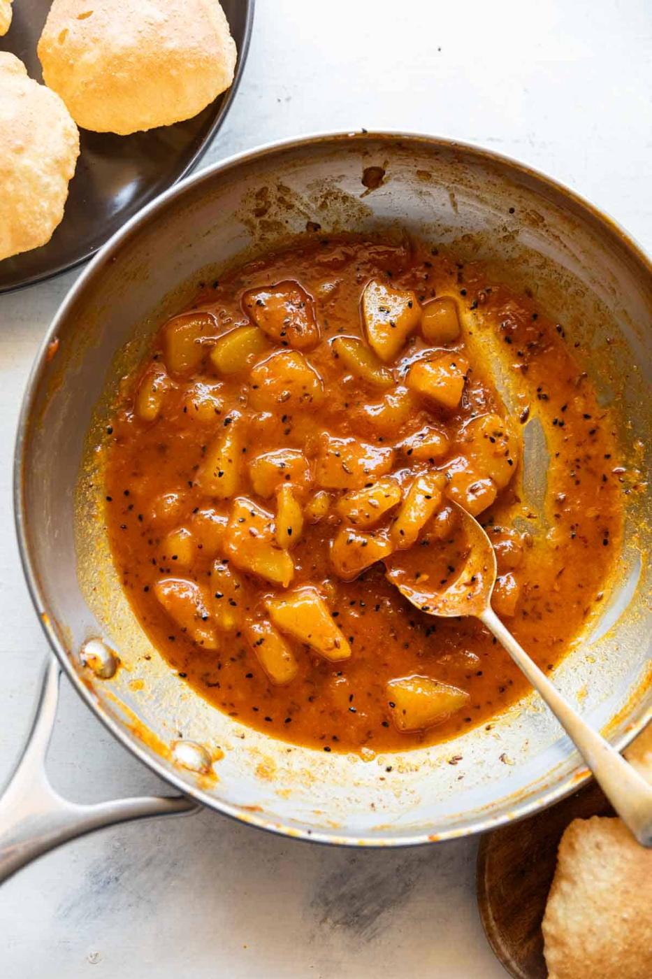 Raw Mango Chutney (Aam ki launji)