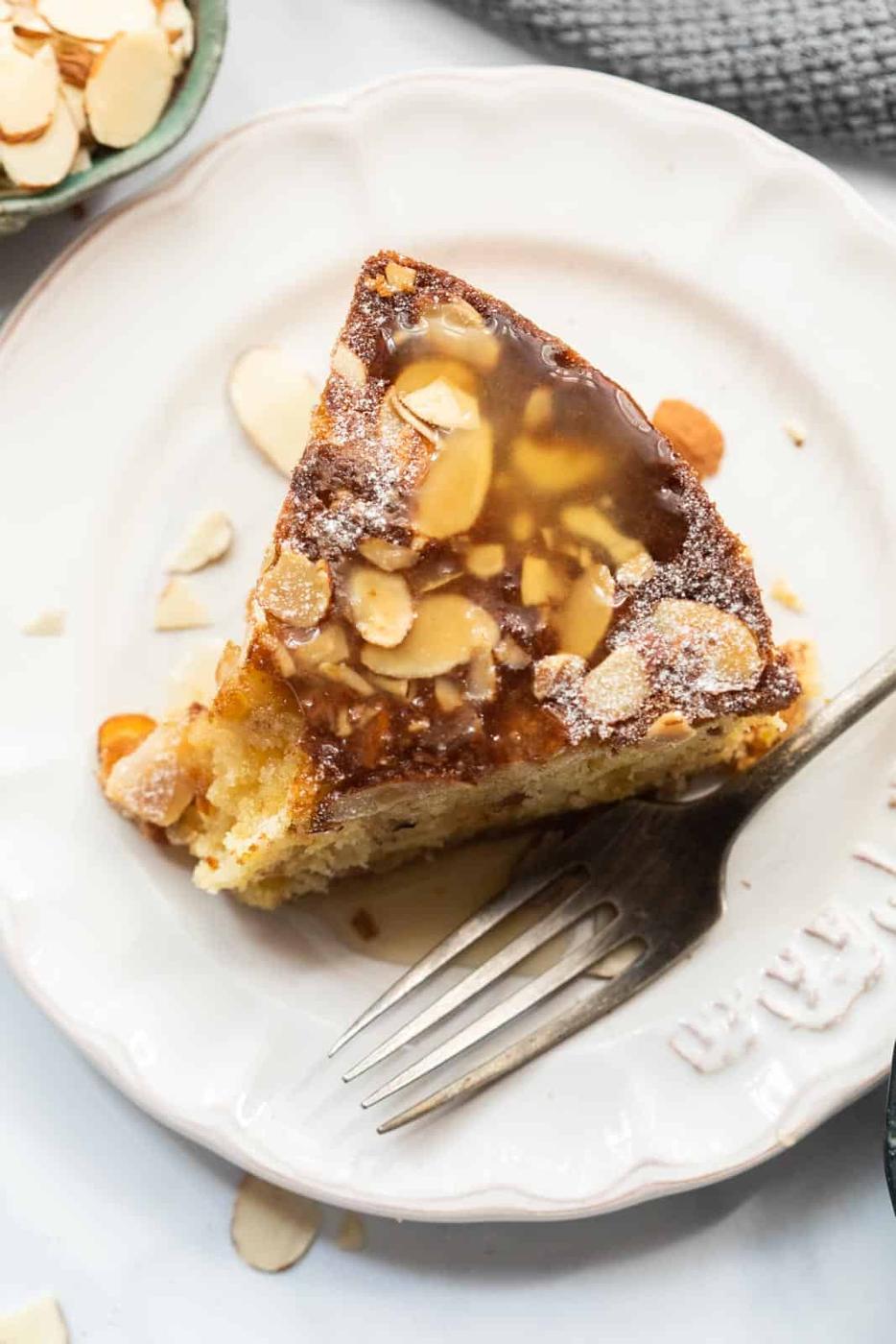 Scottish Dundee Cake – a festive dessert!