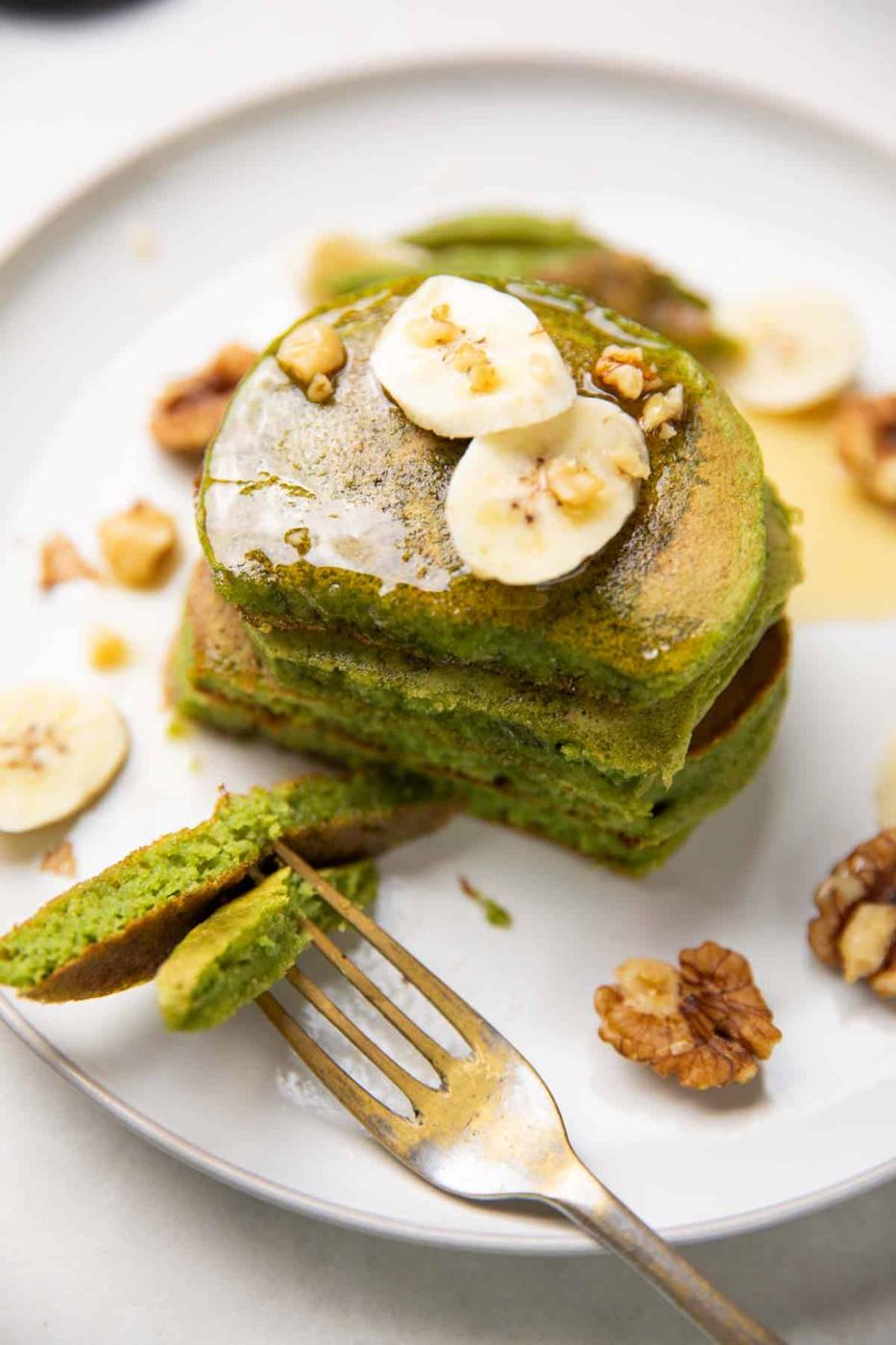 Spinach Banana Pancakes