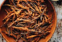 Golden Baked Okra Crisps
