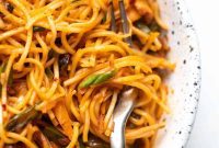 Sizzling Garlic Chili Noodles