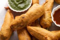 Mirchi Bajji: Double the Delight