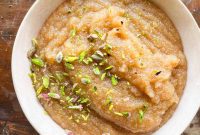 Irresistible Sooji Halwa