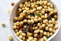 Air Fryer Crispy Makhana and Nut Snack