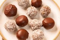 Naturally Sweetened Peanut Butter Power Balls