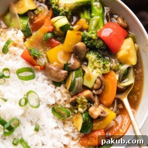 Picture of Asian Vegetable Stir Fry served with rice in a bowl