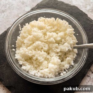 Microwave Rice - a bowl of fluffy, perfectly cooked white rice