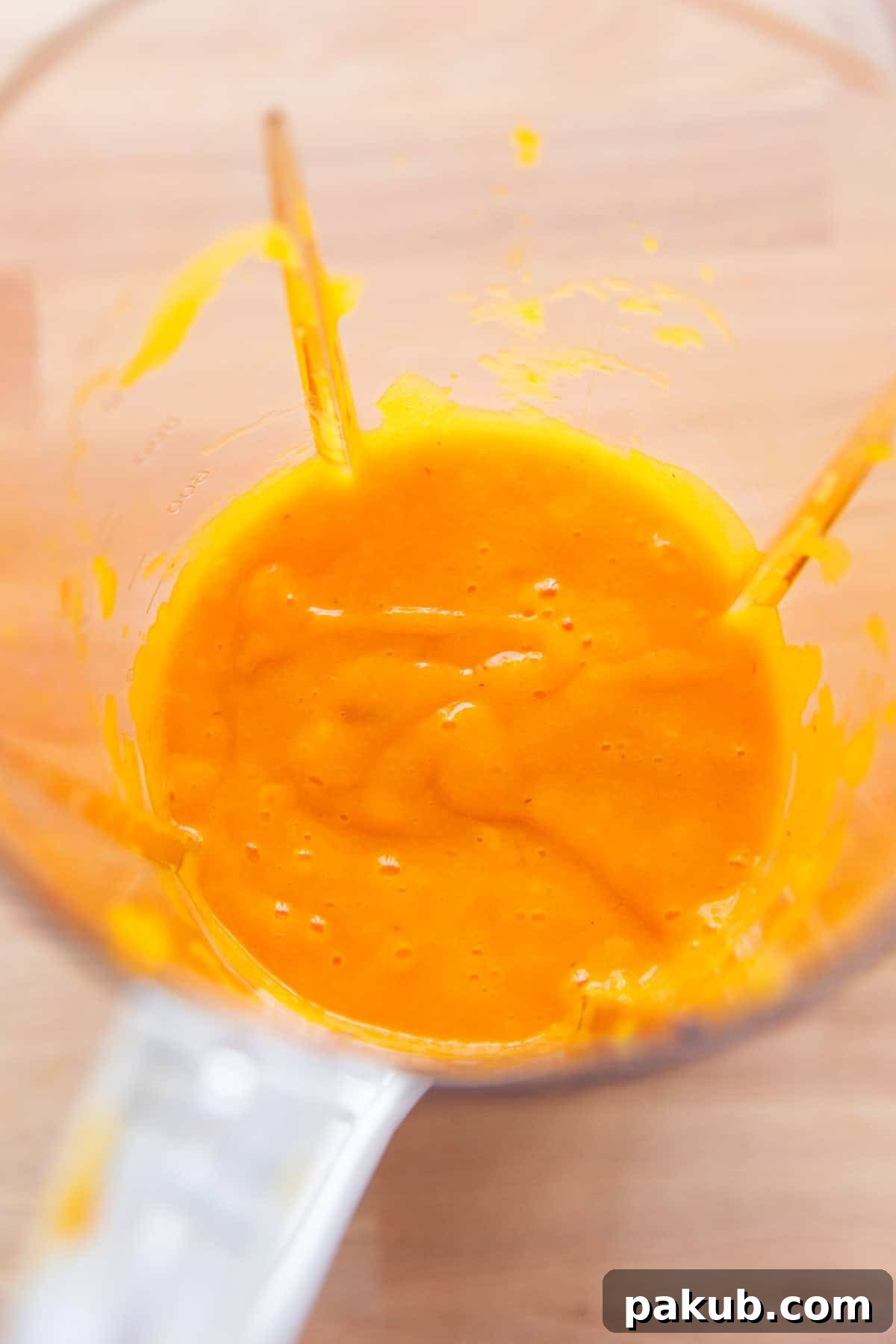 picture of Aam ras in a blender